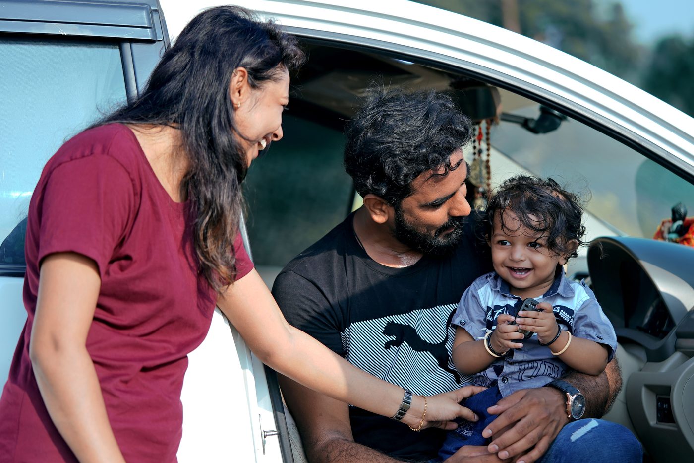 Family preparing for a road journey